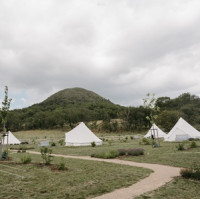 Fenomén forced fun: tři důvody, proč mohou teambuildingy zaměstnance vyčerpat, a jak tomu předejít